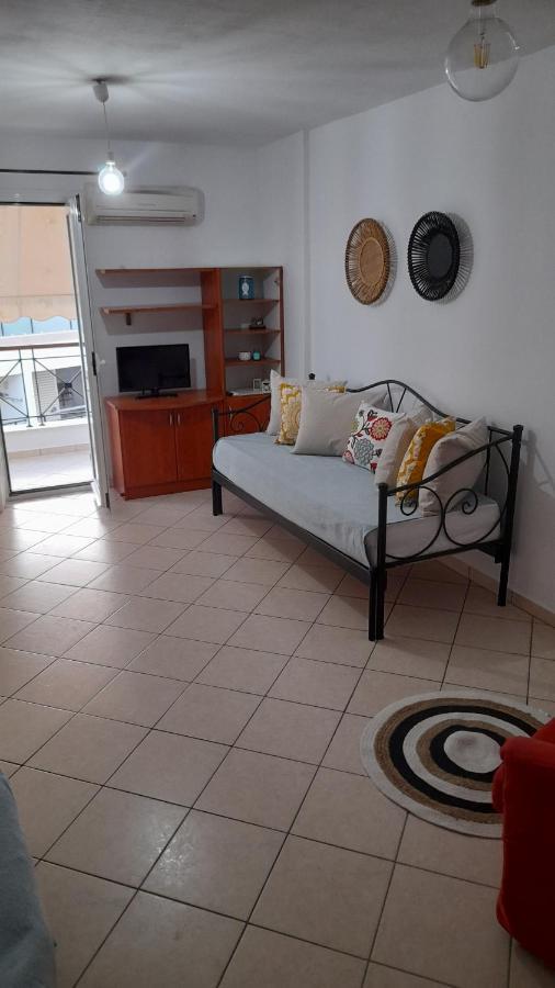 Centro Apartment アイオス・ニコラオス エクステリア 写真