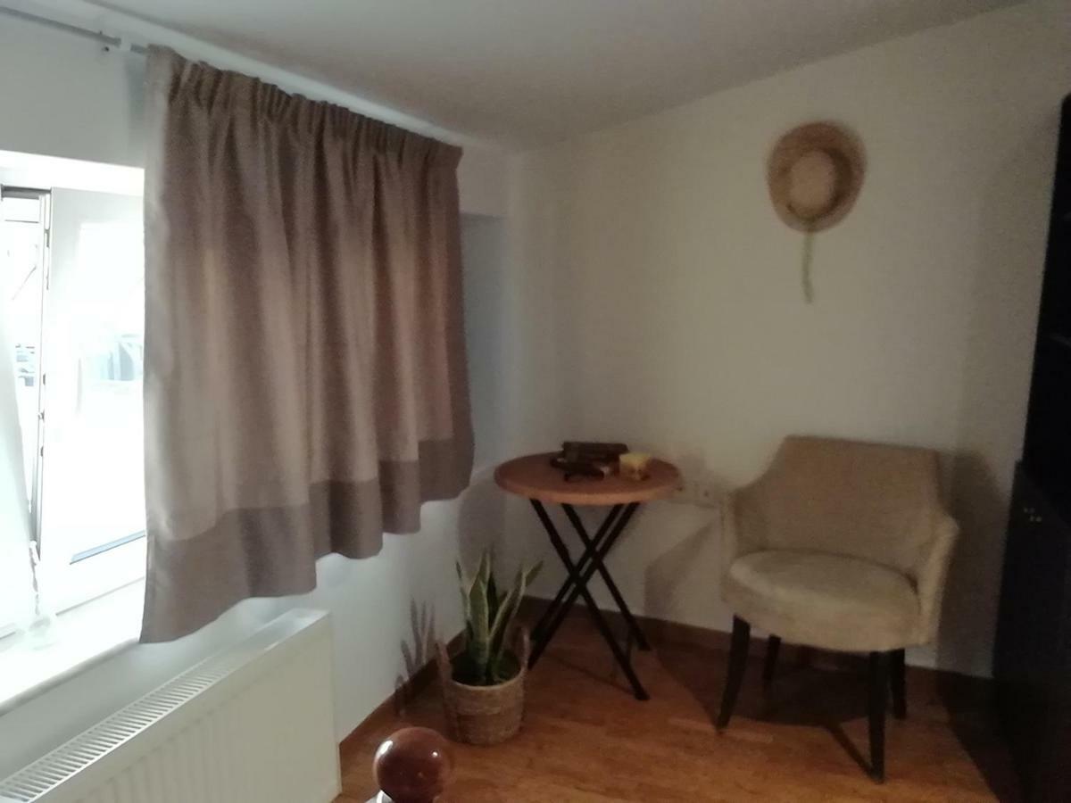 Centro Apartment アイオス・ニコラオス エクステリア 写真